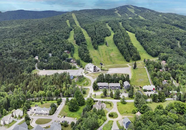 Homes for sale in Dover, VT | 12 Encore Pl, Dover, VT 05356 | MLS# 5099412