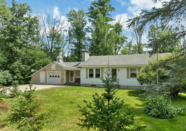 3rd image of 49 Merrill Dr, Conway, NH 03860 | MLS# 5099417