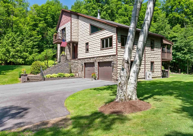 4th image of 152 Shawn Dr, Saint Albans, VT 05478 | MLS# 5099424