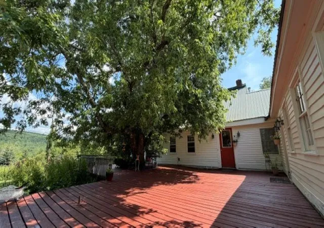 5th image of 6053 Vt 100 Rd, Hyde Park, VT 05655 | MLS# 5099428