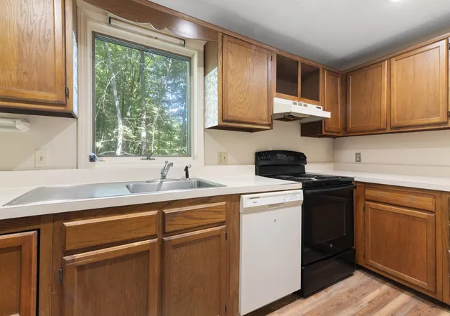Homes for sale in Brattleboro, VT | 9 Evergreen Ln, Brattleboro, VT 05301 | MLS# 5099429