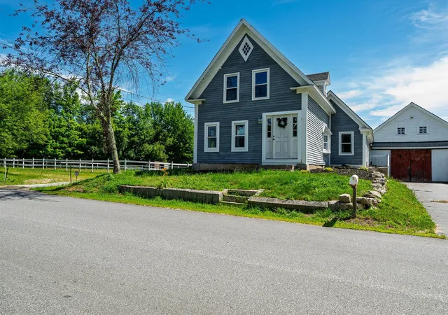 Photo 1 of Sale Pending at 131 South Rd, Deerfield, NH 03037 | MLS# 5099430 | Listing updated on 2026-08-28