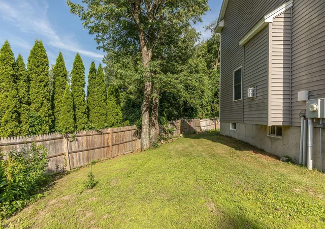 Homes for sale in Concord, NH | 101 Washington St, Concord, NH 03303 | MLS# 5099434