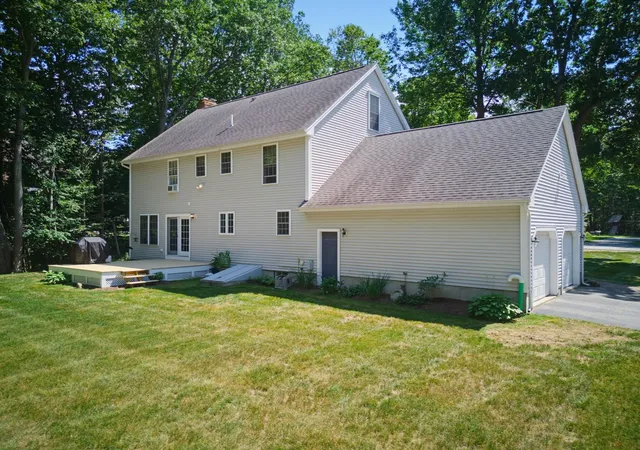 Homes for sale in Madbury, NH | 9 Champernowne, Madbury, NH 03823 | MLS# 5099439