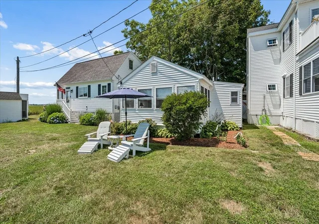 Homes for sale in Hampton, NH | 515 Winnacunnet Rd #8, Hampton, NH 03842 | MLS# 5099449