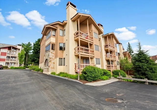 Homes for sale in Stratton, VT | 778 Stratton Mountain Access Rd #2401, Stratton, VT 05155 | MLS# 5099454