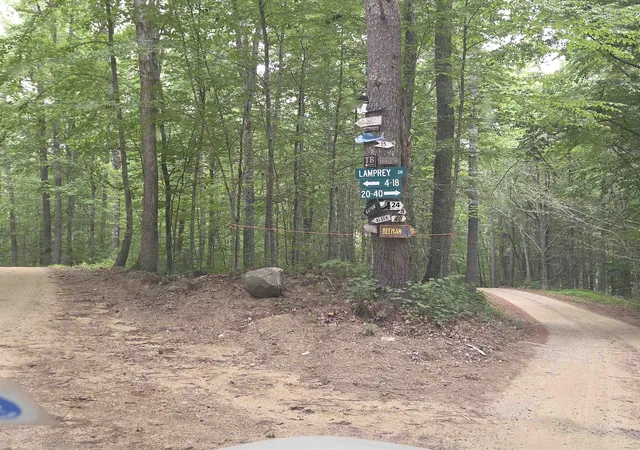 3rd image of 100 Lamprey Dr, Nottingham, NH 03290 | MLS# 5099456