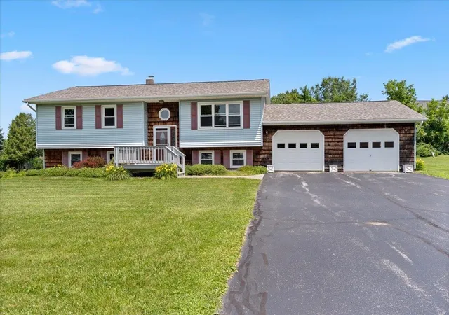 1st image of 17 Meadowbrook Ln, St. Albans Town, VT 05478 | MLS# 5099457