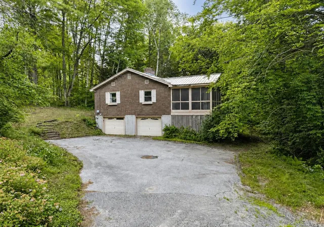 Homes for sale in Littleton, NH | 150 Birchcroft Dr, Littleton, NH 03561 | MLS# 5099462