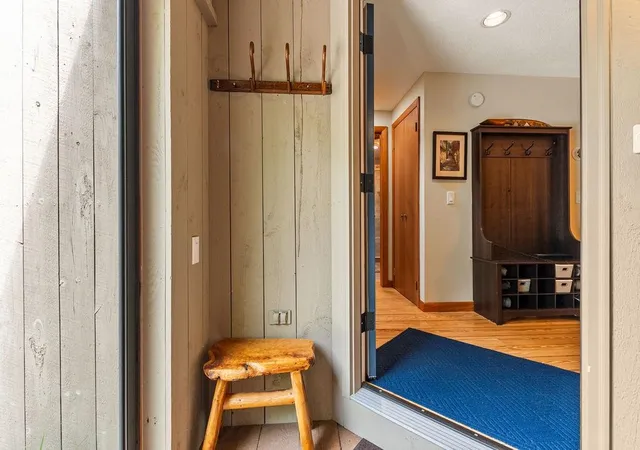 Photo 3 of Townhouse for sale at 33 Niblick Ln #33, Grantham, NH 03753 | MLS# 5099485 | Listing updated on 2026-08-05