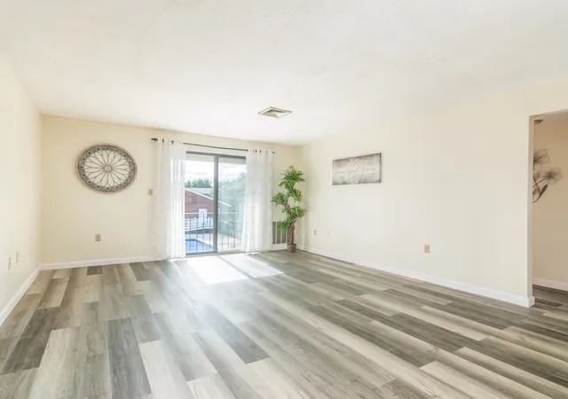 image of 3 Roedean Dr #Apt 208, Nashua, NH 03063 | MLS# 5099487