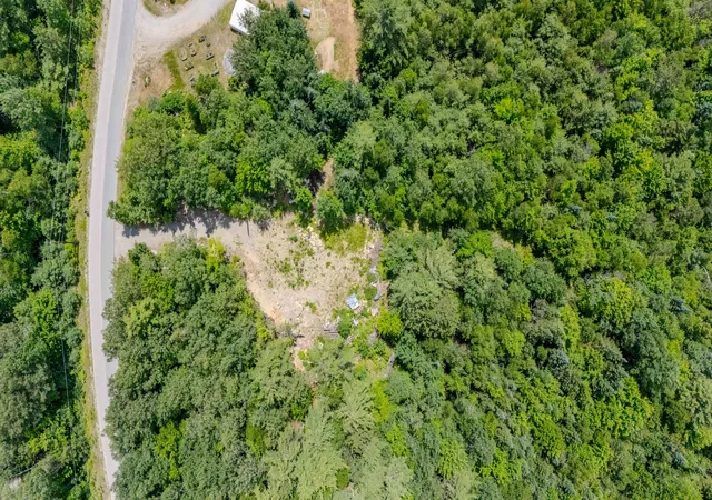 4th image of 61 Thorn Hill Rd, Bethlehem, NH 03574 | MLS# 5099493