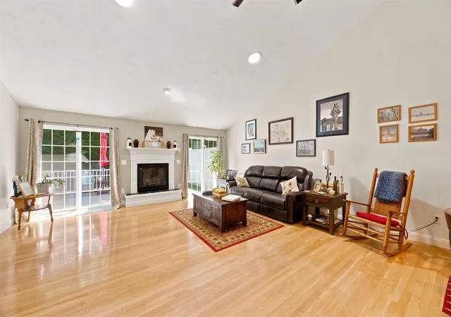 2nd image of 24 Linden Dr, Hampstead, NH 03826 | MLS# 5099506