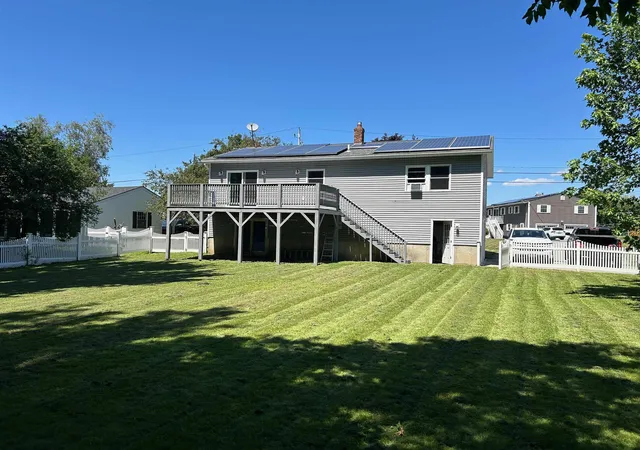 Photo 2 of Single family home for sale at 31 Hillside Dr Dr, Williston, VT 05495 | MLS# 5099524 | Listing updated on 2026-09-05