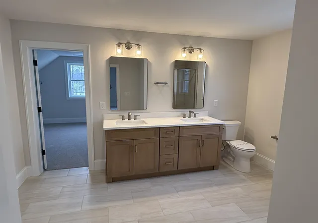 image of 10 Wilderness Dr, Nashua, NH 03062 | MLS# 5099534