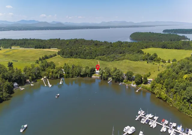 2nd image of 189 Lanes Ln, Charlotte, VT 05445 | MLS# 5099539