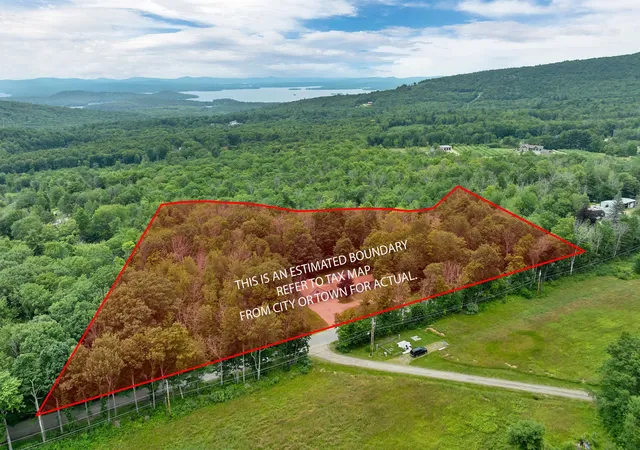 Homes for sale in Gilford, NH | 36 Glidden Rd, Gilford, NH 03249 | MLS# 5099552