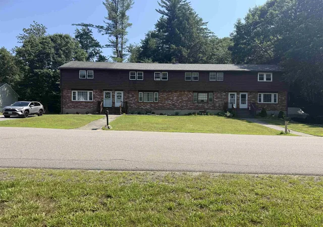 Homes for sale in Plaistow, NH | 6 Auburn St #4, Plaistow, NH 03865 | MLS# 5099577