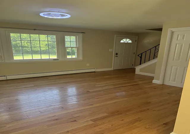 Homes for sale in Plaistow, NH | 6 Auburn St #4, Plaistow, NH 03865 | MLS# 5099577