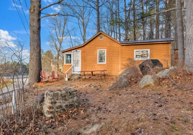 Homes for sale in Stoddard, NH | 15 Dead Brook Rd, Stoddard, NH 03464 | MLS# 5099583
