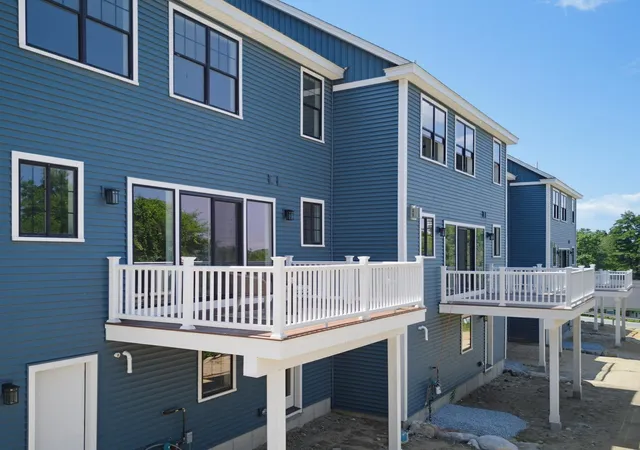 3rd image of 21 Upper Ladd Hill Rd #B, Meredith, NH 03253 | MLS# 5099585