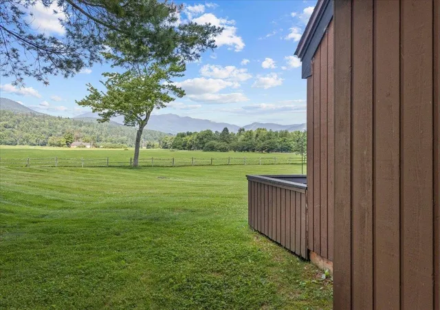 3rd image of 70 Field Rd #5, Stowe, VT 05672 | MLS# 5099594