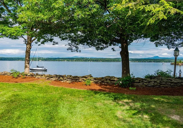 2nd image of 3544 Harbor Rd, Shelburne, VT 05482 | MLS# 5099600