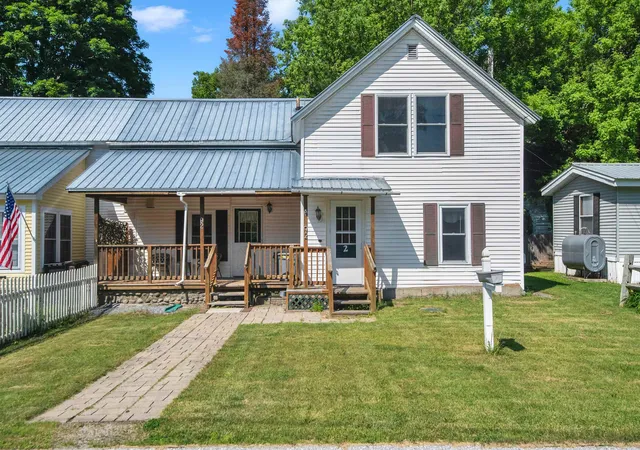 Photo 2 of Single family home for sale at 92 River St, Montgomery Center, VT 05471 | MLS# 5099614 | Listing updated on 2026-08-25