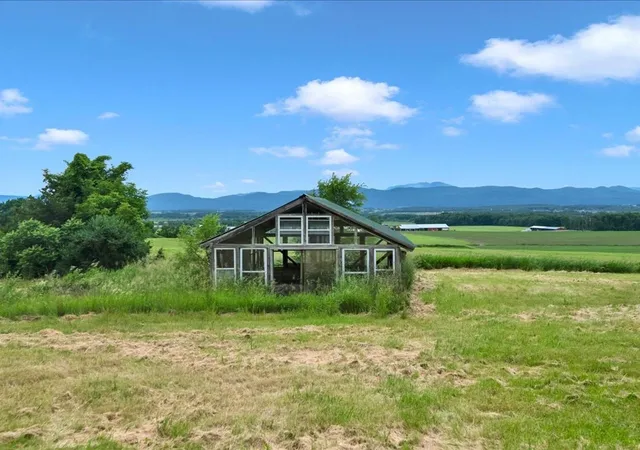 3rd image of 4732 Vt Route 22A, Addison, VT 05491 | MLS# 5099622