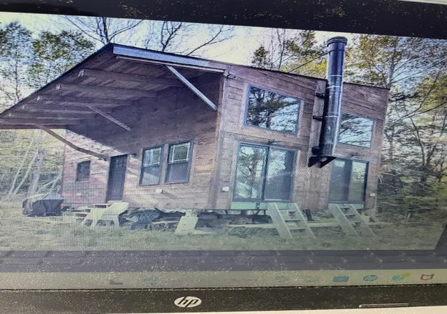 Single family home for sale at 25 Elvas Wy, East Dover, VT 05341 | MLS# 5099635