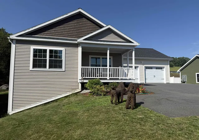 Photo 2 of Single family home for sale at 29 Payton Ln, Barre, VT 05641 | MLS# 5099645 | Listing updated on 2026-08-28