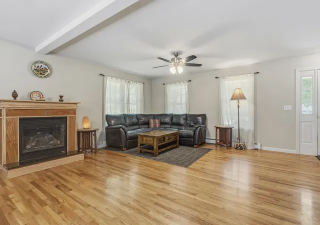 3rd image of 24 Heritage Dr, Berwick, ME 03901 | MLS# 5099648