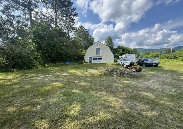 3rd image of 11 Mountain View Rd, Stratford, NH 03590 | MLS# 5099658