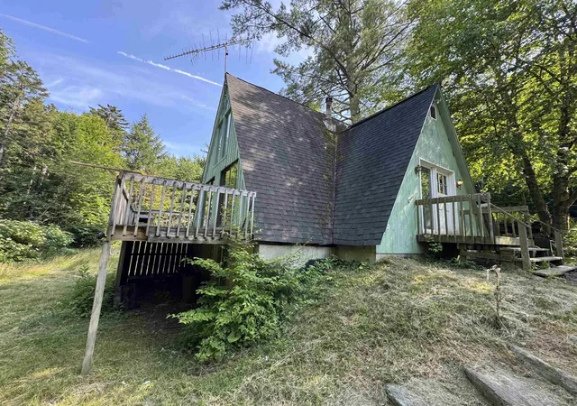 Homes for sale in Bethel, VT | 210 Dartt Hill Rd, Bethel, VT 05032 | MLS# 5099667