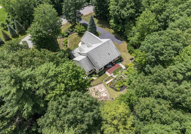 2nd image of 75 Olde Bridge Ln, Epping, NH 03042 | MLS# 5099669