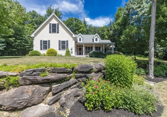 3rd image of 75 Olde Bridge Ln, Epping, NH 03042 | MLS# 5099669