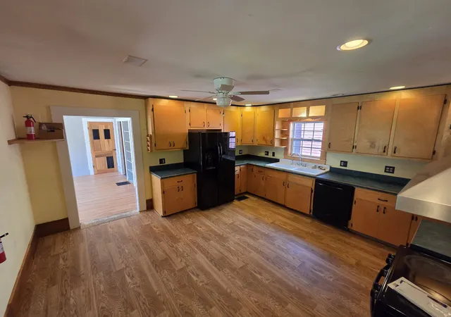 3rd image of 128 Elm St, Cabot, VT 05647 | MLS# 5099675