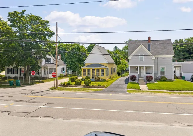Photo 3 of Single family home for sale at 30 B Hancock St, Rochester, NH 03867 | MLS# 5099678 | Listing updated on 2026-07-24