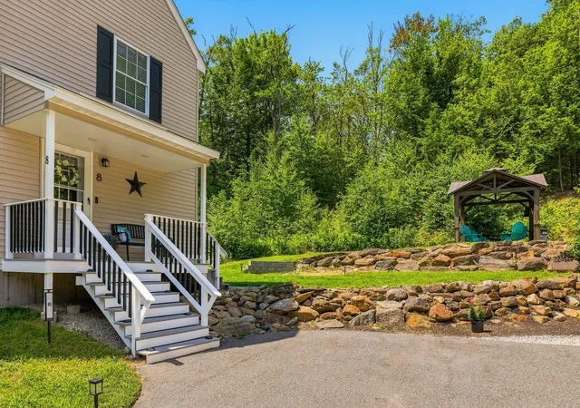 Photo 4 of Single family home for sale at 8 Lancelot Rd, Farmington, NH 03835 | MLS# 5099704 | Listing updated on 2026-09-17