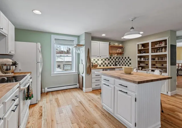 3rd image of 1116 Main St, Fairfax, VT 05454 | MLS# 5099718
