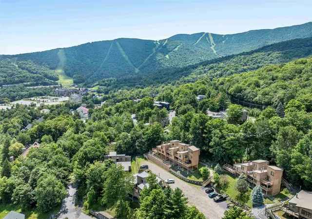 43rd image of 50 Hobbit Hl #66, Warren, VT 05674 | MLS# 5099726
