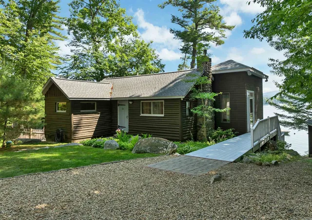 Homes for sale in New Durham, NH | 41 Meaders Point Rd, New Durham, NH 03855 | MLS# 5099752