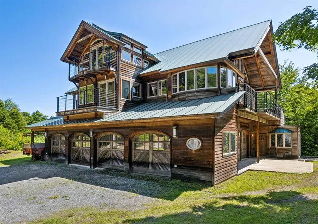 Homes for sale in Barnard, VT | 817 Gulf Rd, Barnard, VT 05031 | MLS# 5099760