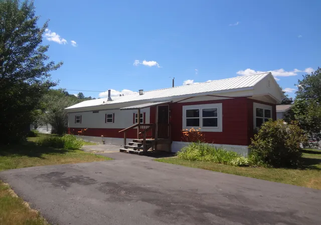 Manufactured home for sale at 303 Old Lakeshore Rd #B-4, Gilford, NH 03249 | MLS# 5099771