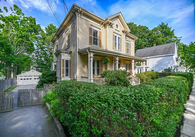 Photo 2 of Single family home for sale at 183 Miller Ave, Portsmouth, NH 03801 | MLS# 5099776 | Listing updated on 2026-09-04