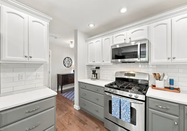 Homes for sale in Concord, NH | 1 Cabernet Dr #2, Concord, NH 03303 | MLS# 5099777