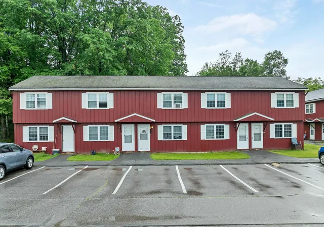 2nd image of 4 Williams St, Lancaster, NH 03584 | MLS# 5099780