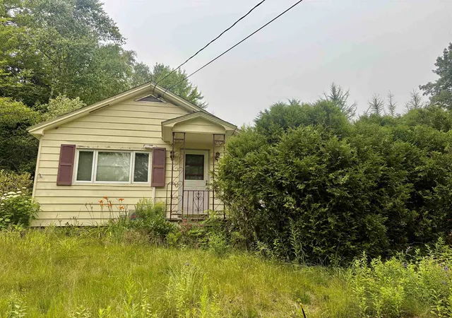 Homes for sale in Berlin, NH | 339 Cates Hill Rd, Berlin, NH 03570 | MLS# 5099784
