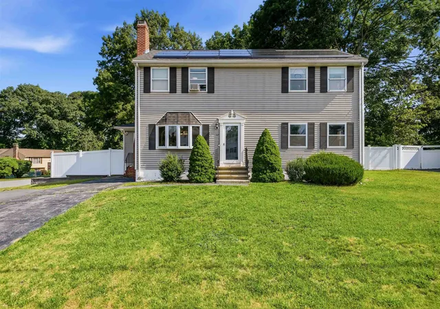 1st image of 22 Colonial Dr, Salem, NH 03079 | MLS# 5099793