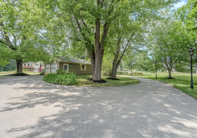 5th image of 18 Catamount Rd, Northwood, NH 03261 | MLS# 5099805